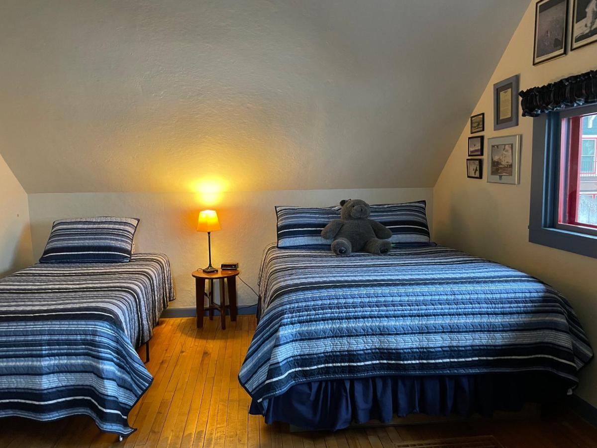 Sleep'S Cabins Sagle Екстер'єр фото